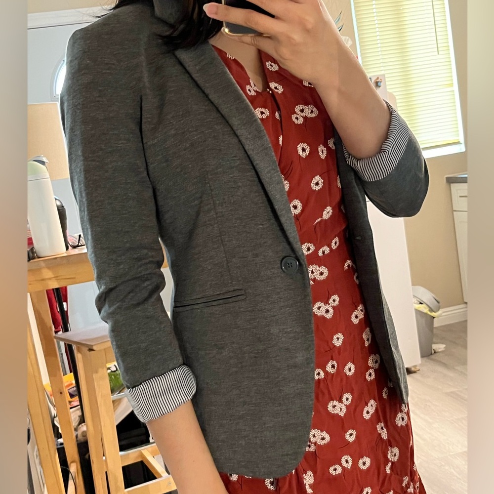 Women's Fitted Gray Blazer